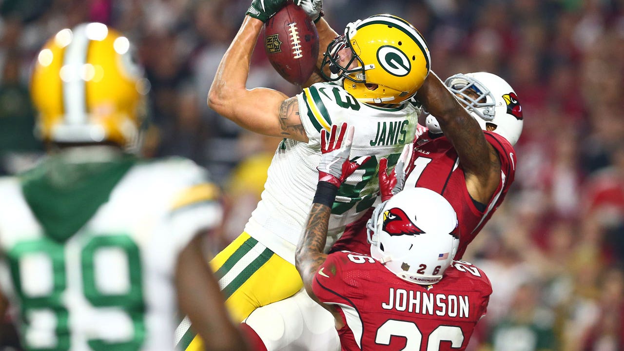 Arizona wins in overtime despite Rodgers' last-second Hail Mary